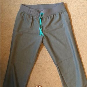 Figs medium scrub pants